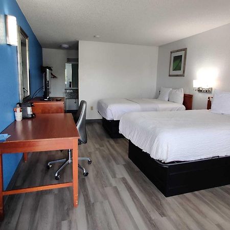 Travelodge Suites By Wyndham Macclenny I-10 Екстер'єр фото