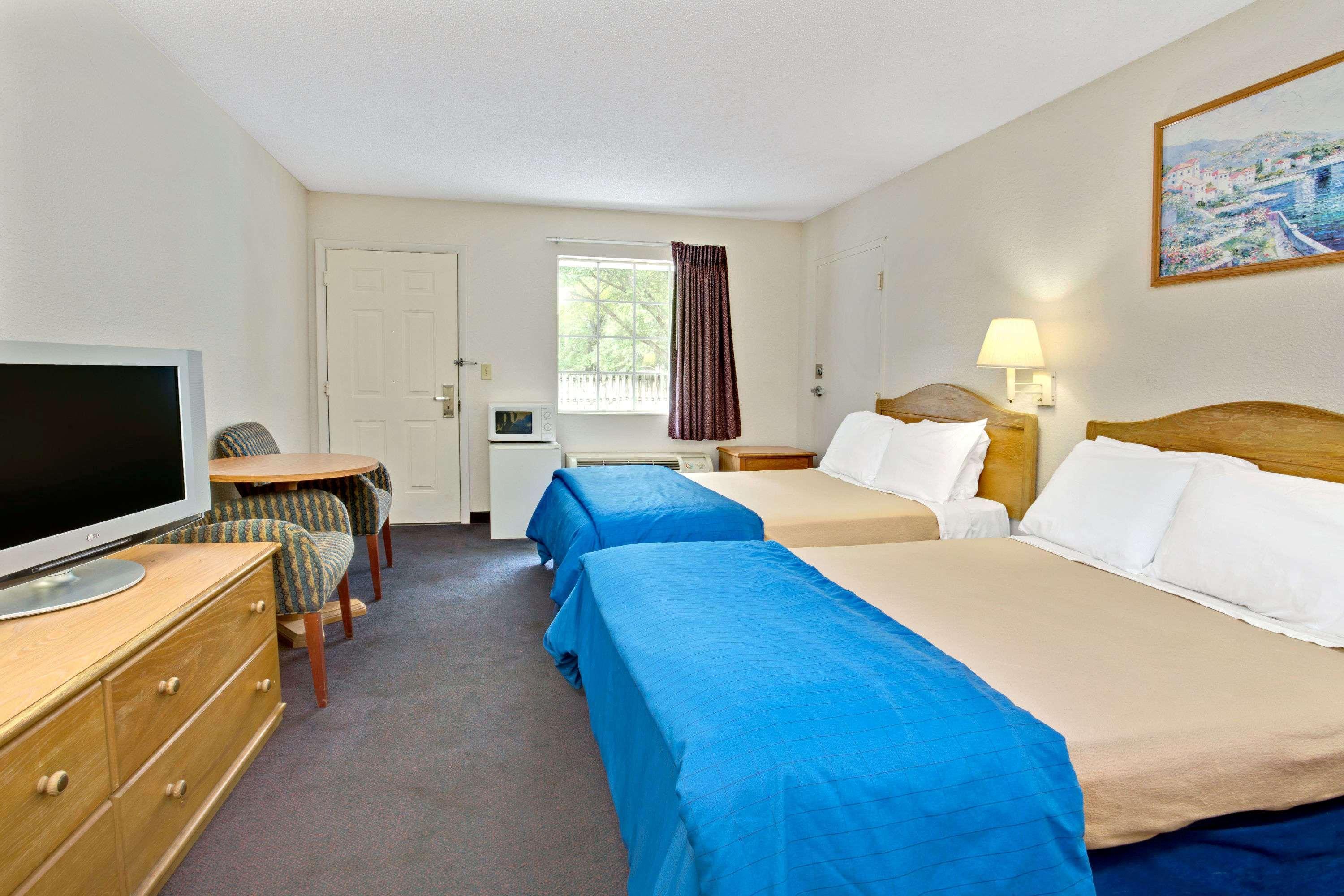 Travelodge Suites By Wyndham Macclenny I-10 Екстер'єр фото